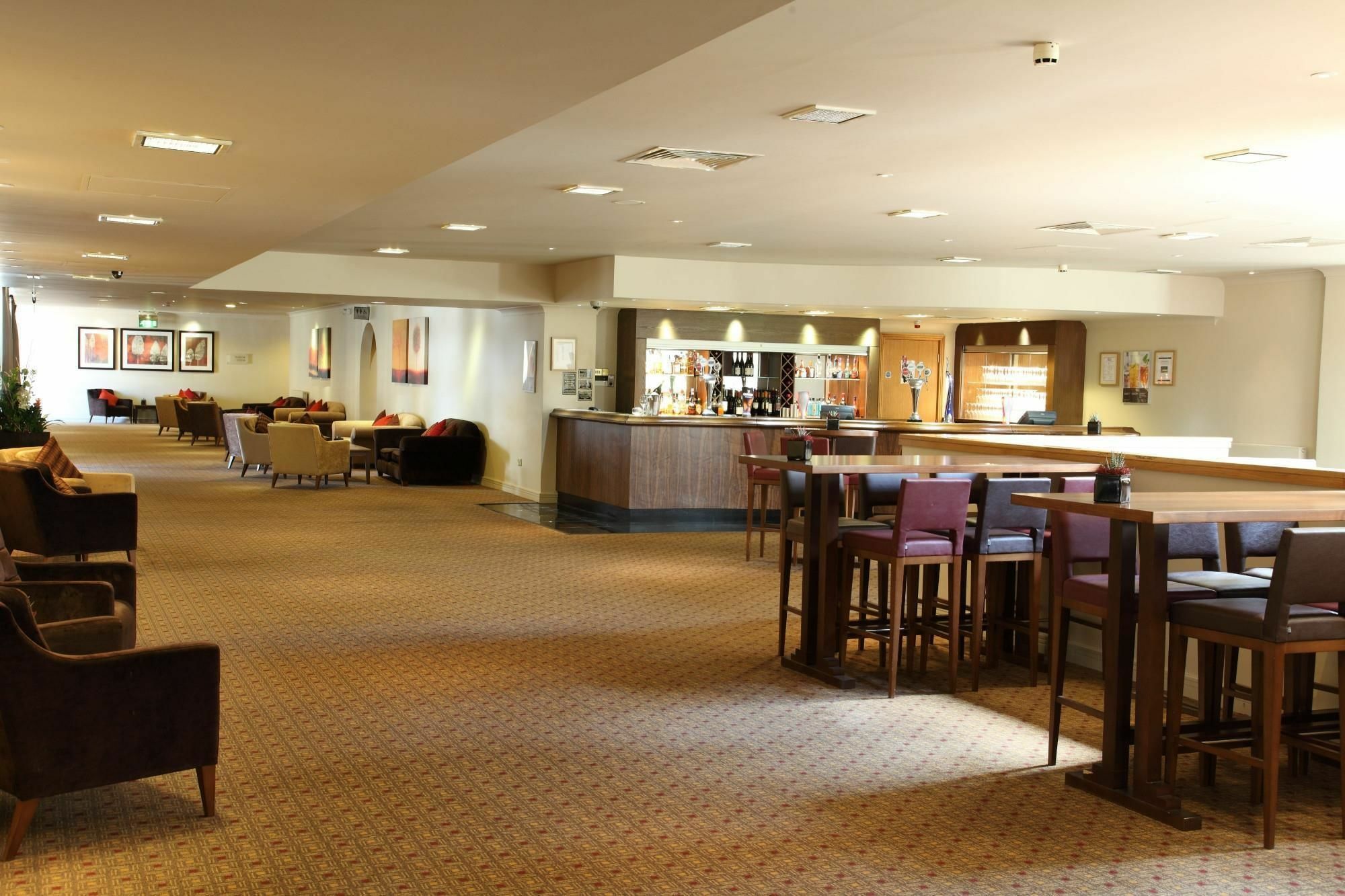 ホテル イーストウッド ホール エクステリア 写真